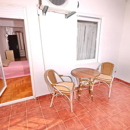 شقة Studio Iris بودغوريتْسا